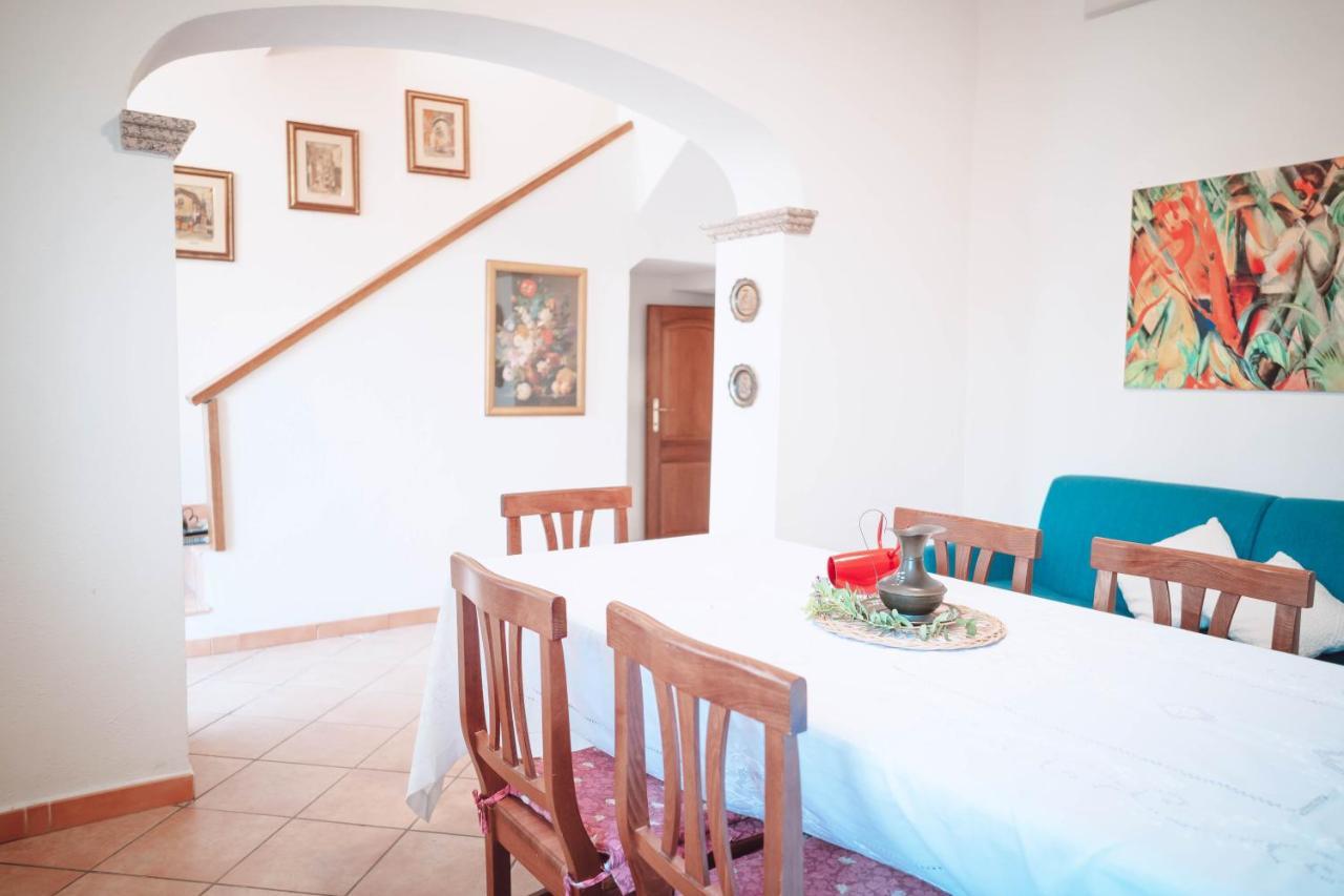 Casa Angelina-Ammentos Posada エクステリア 写真